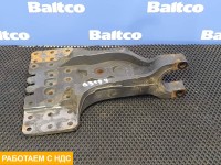 Кронштейн реактивной тяги левый